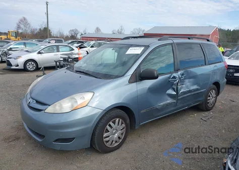 2010 Toyota Sienna Le from USA, damaged, VIN 5TDKK4CC9AS302868